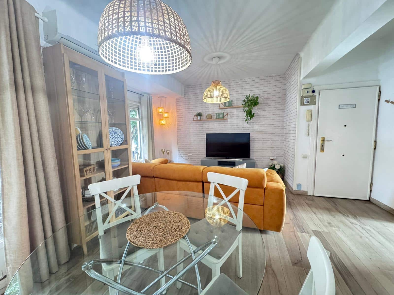 2 slaapkamer Flat te koop in Malaga stad - € 270.000 (Ref: 9322082)