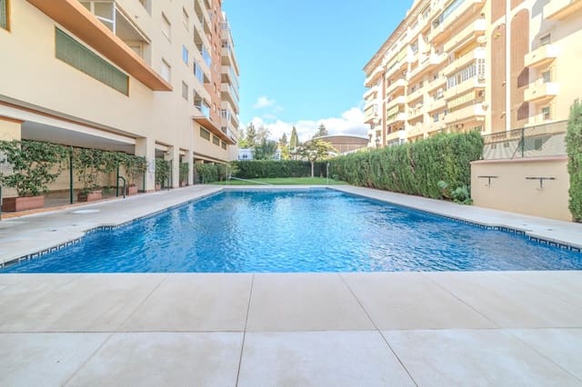 Ático de 2 habitaciones en Fuengirola en venta con piscina - 490.000 € (Ref: 9330869)