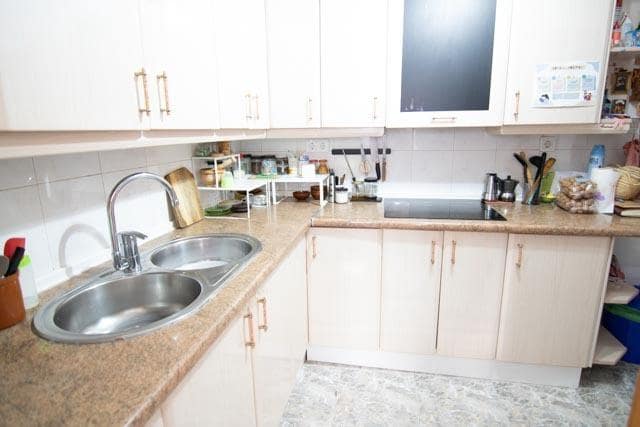 3 soveværelse Lejlighed til salg i Málaga by - € 278.000 (Ref: 9330872)