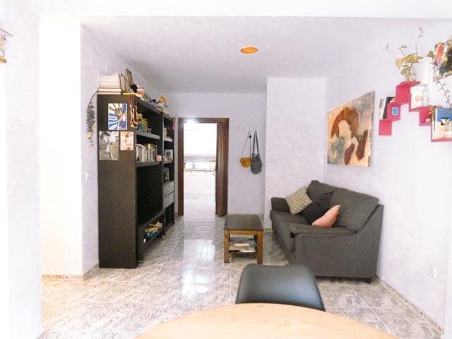 3 soveværelse Lejlighed til salg i Malaga by - € 278.000 (Ref: 9330872)