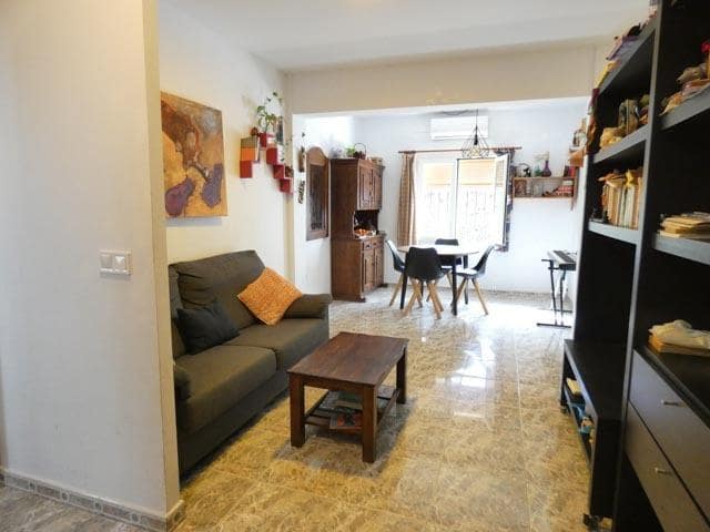 3 soveværelse Lejlighed til salg i Malaga by - € 278.000 (Ref: 9330872)