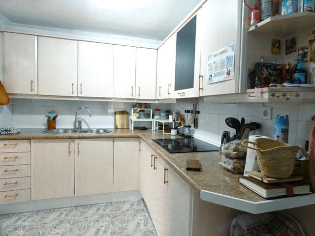 3 soveværelse Lejlighed til salg i Malaga by - € 277.000 (Ref: 9330872)