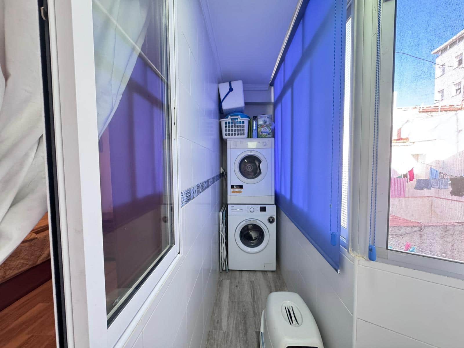 2 soveværelse Lejlighed til salg i Malaga by - € 199.000 (Ref: 9338493)