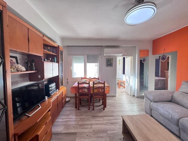 2 soveværelse Lejlighed til salg i Málaga by - € 199.000 (Ref: 9338493)