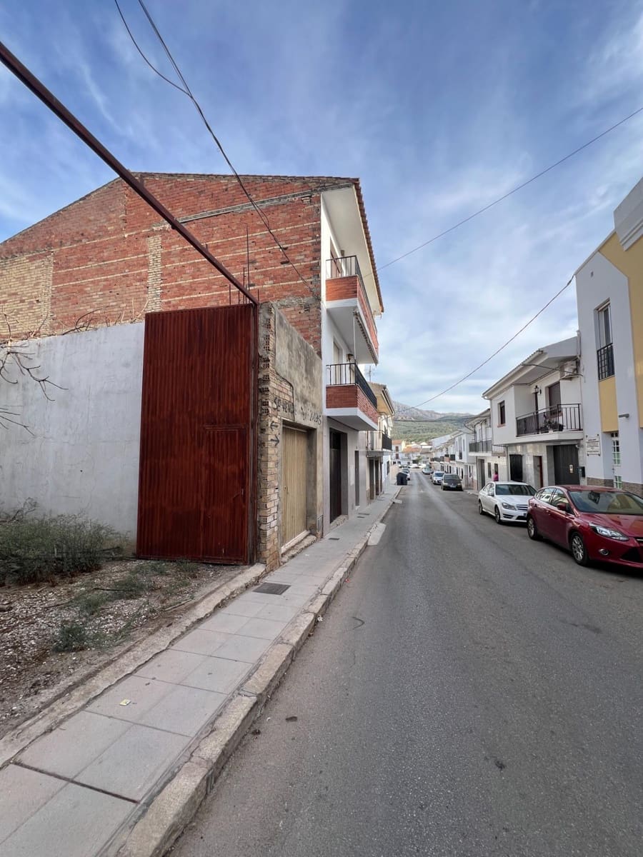 5 soveværelse Byhus til salg i Villanueva del Trabuco - € 175.000 (Ref: 9338494)