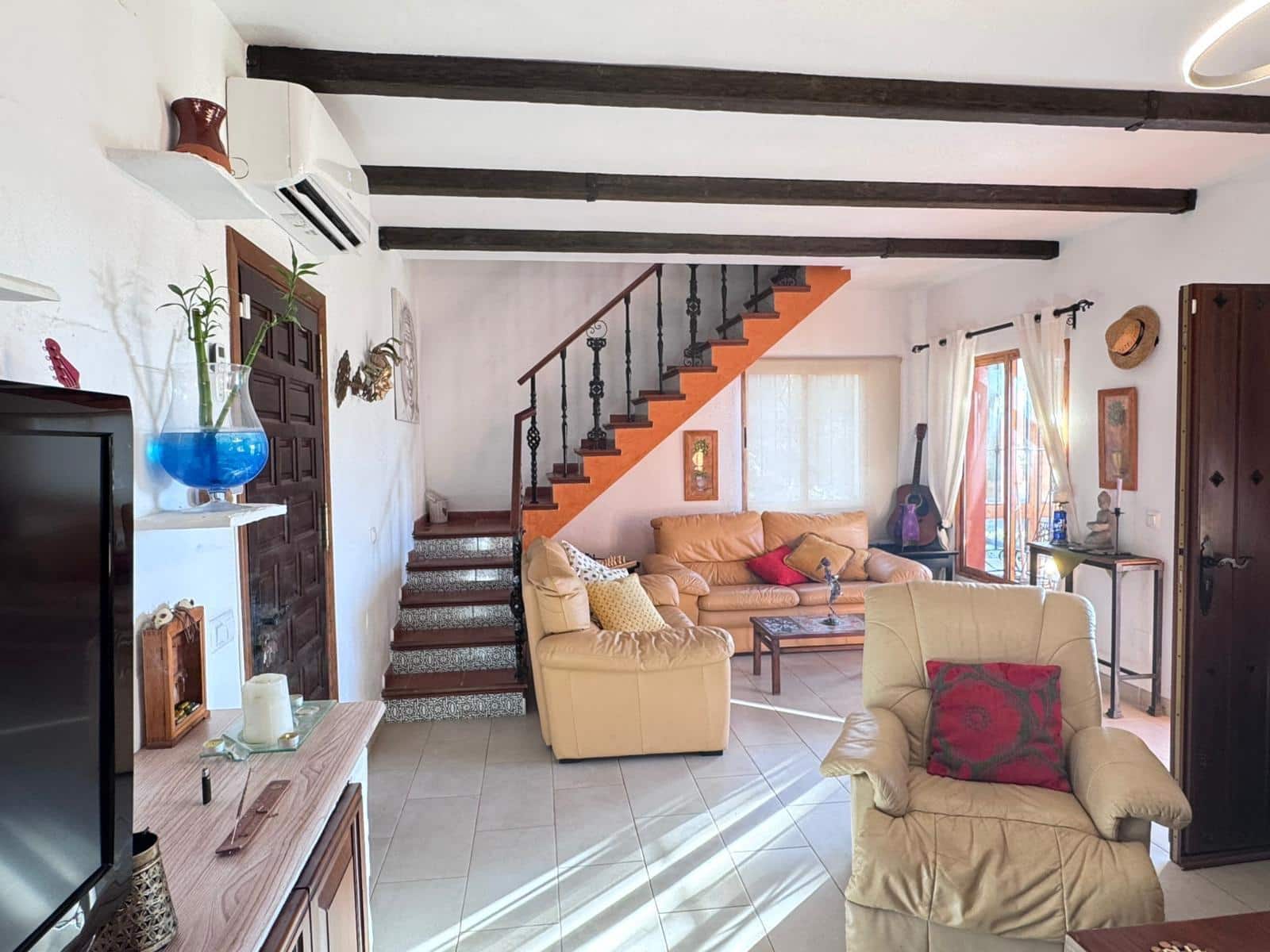 Chalet de 9 habitaciones en Ojen en venta - 470.000 € (Ref: 9344996)