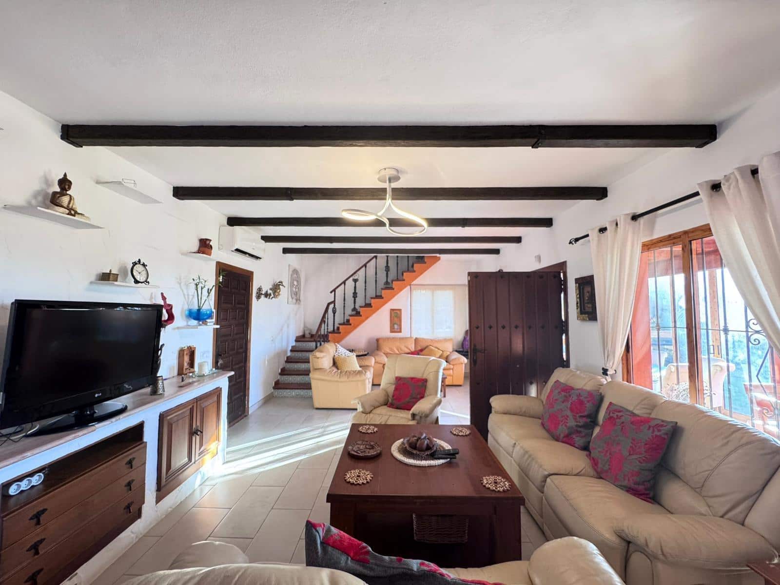 Chalet de 9 habitaciones en Ojen en venta - 470.000 € (Ref: 9344996)