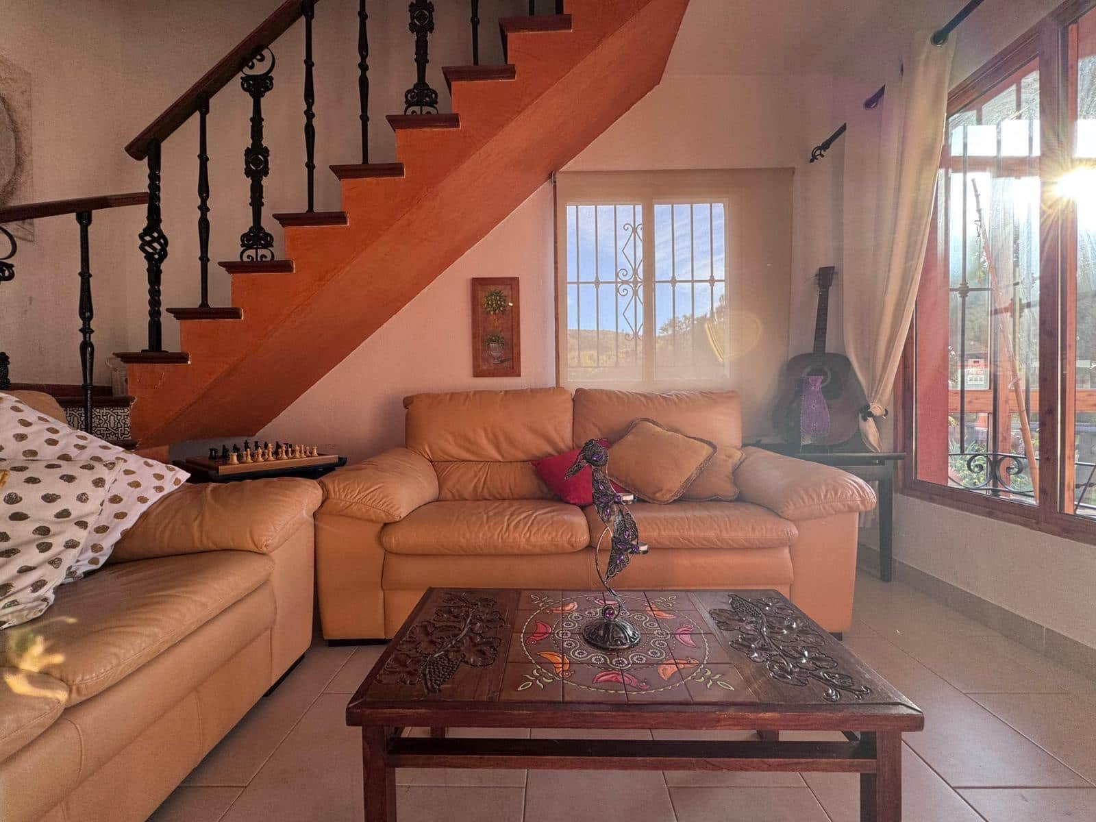 Chalet de 9 habitaciones en Ojen en venta - 470.000 € (Ref: 9344996)