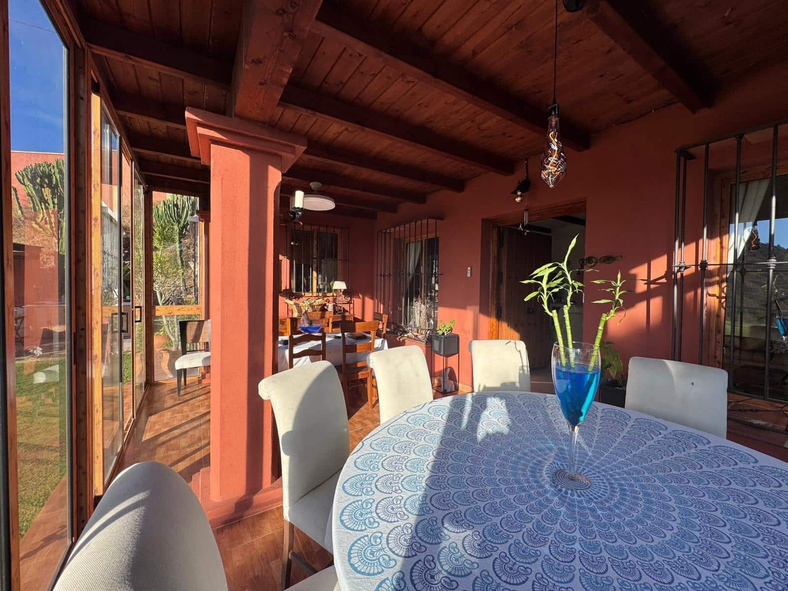 Chalet de 9 habitaciones en Ojen en venta - 470.000 € (Ref: 9344996)