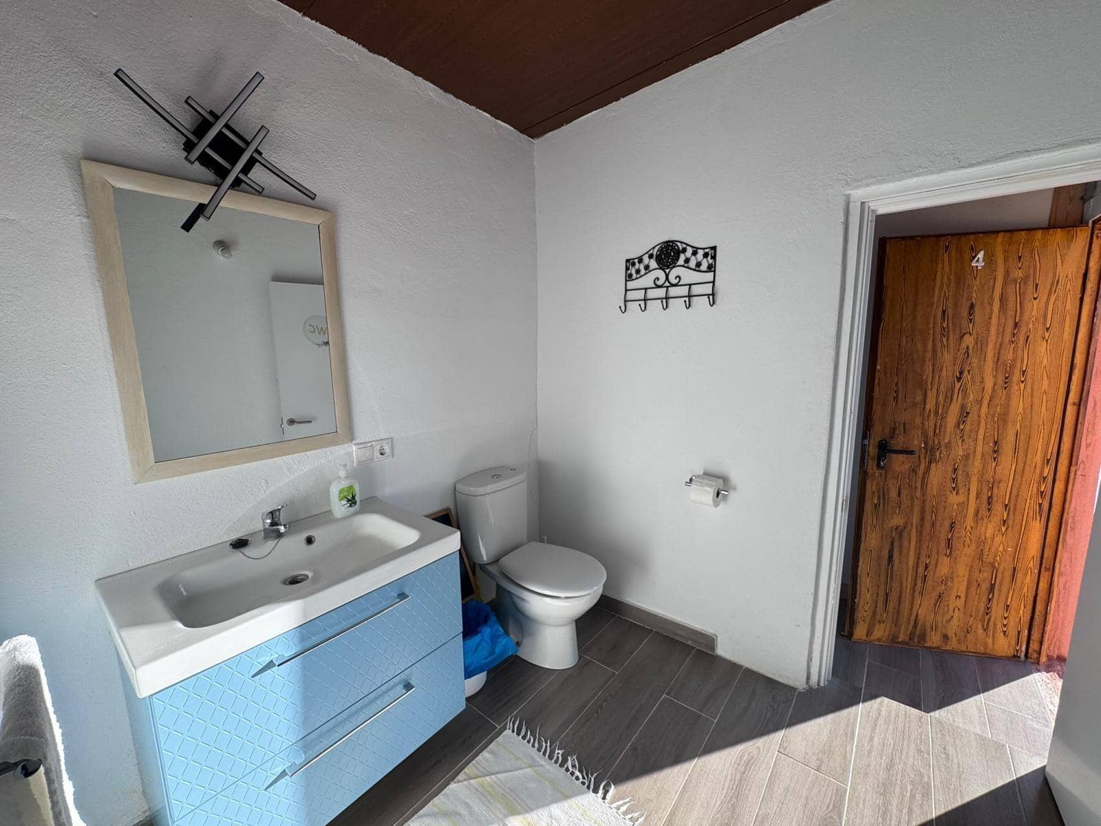 Chalet de 9 habitaciones en Ojen en venta - 470.000 € (Ref: 9344996)