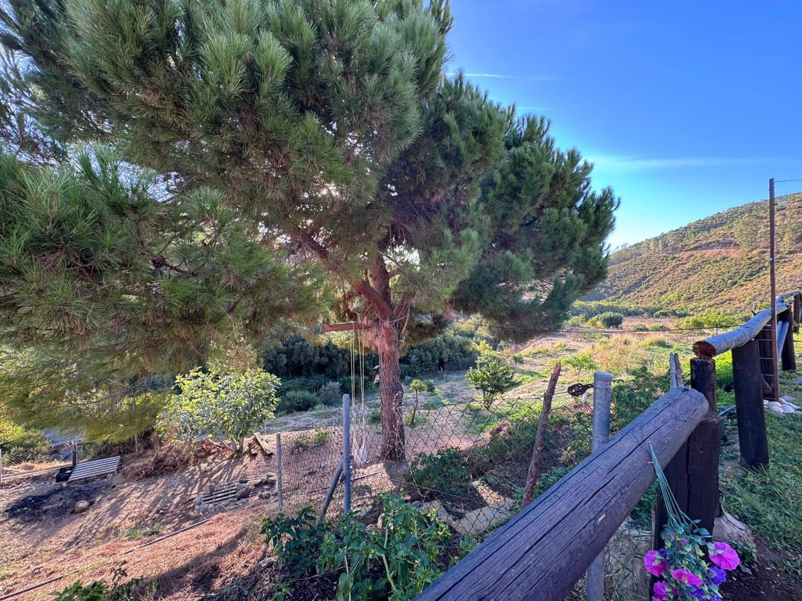 Chalet de 9 habitaciones en Ojen en venta - 470.000 € (Ref: 9344996)