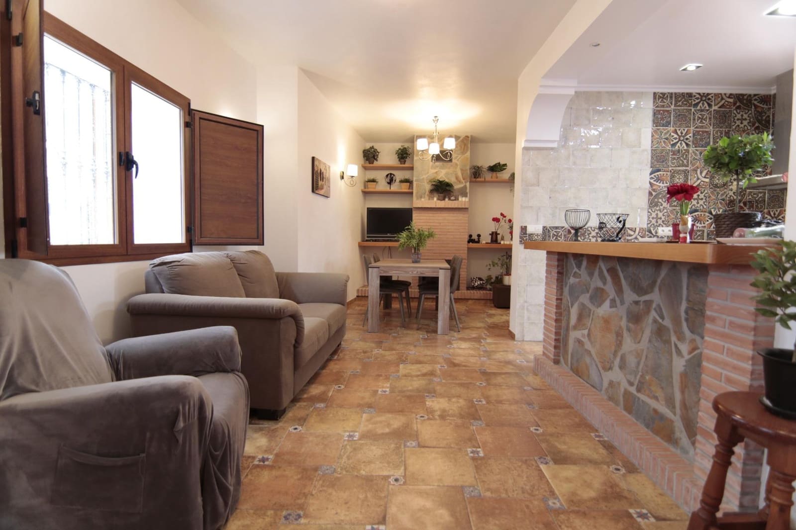 5 chambre Villa/Maison Mitoyenne à vendre à Guaro - 285 000 € (Ref: 9347651)