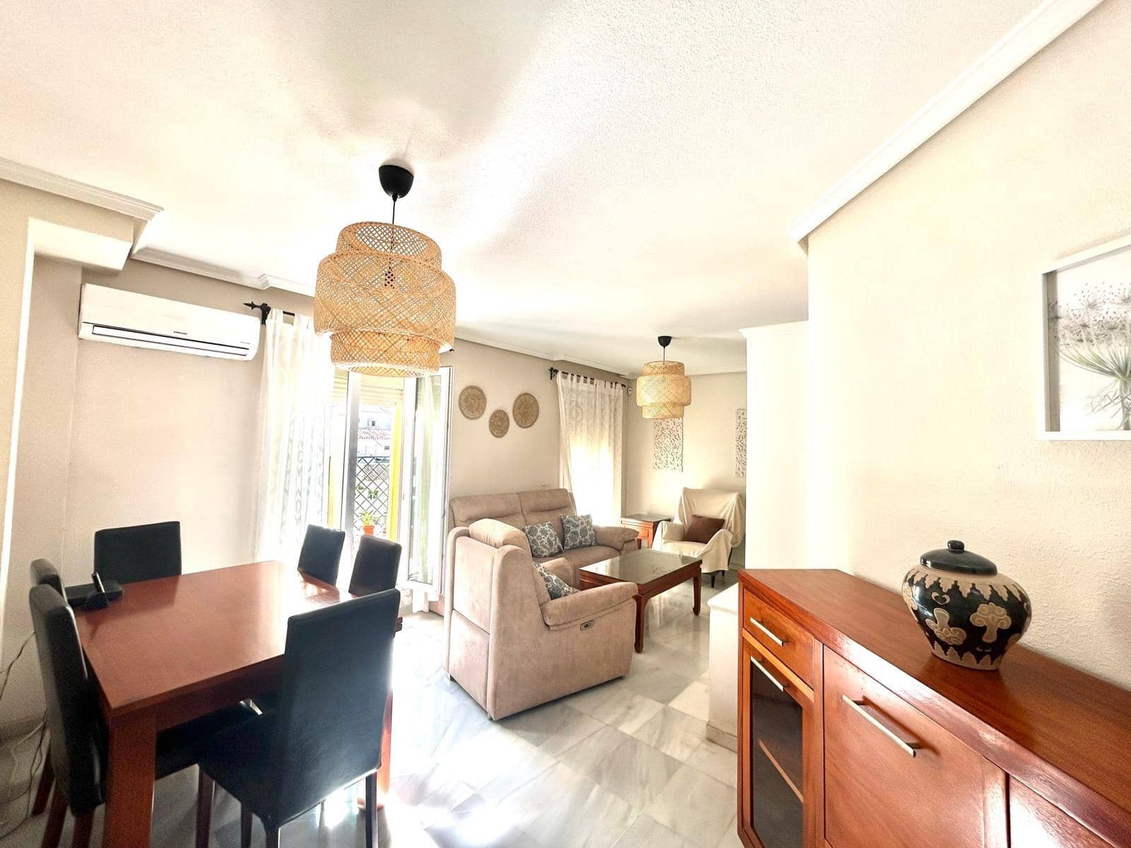 4 sovrum Takvåning att hyra i Malaga stad med garage - 1 750 € (Ref: 9347653)