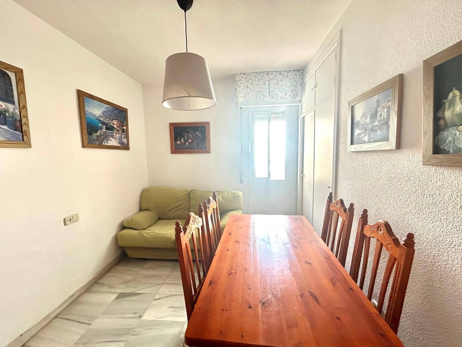 4 sovrum Takvåning att hyra i Malaga stad med garage - 1 750 € (Ref: 9347653)