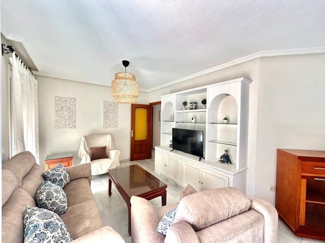 4 quarto Penthouse para arrendar em Málaga cidade com garagem - 1 750 € (Ref: 9347653)