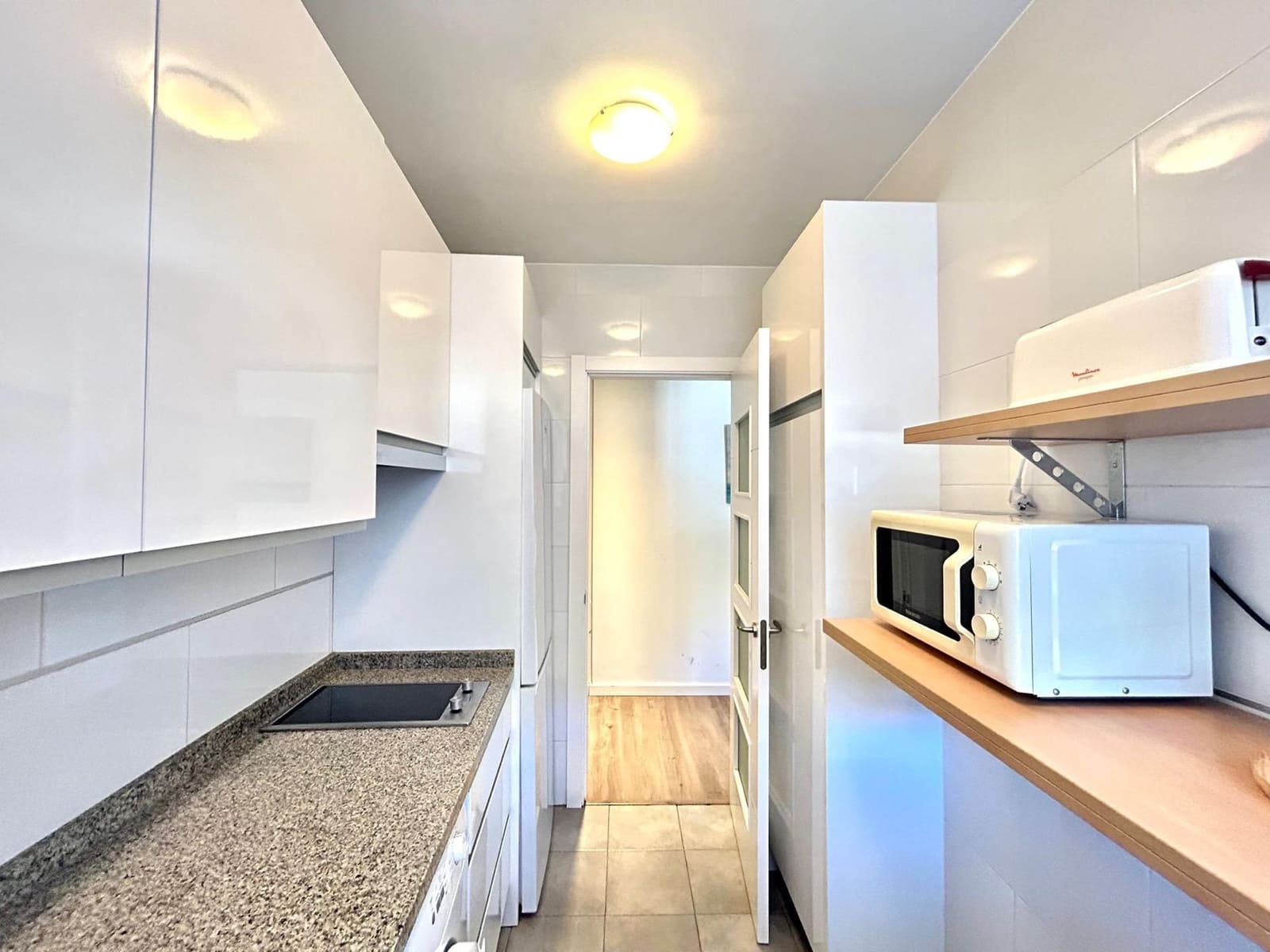 2 slaapkamer Flat te koop in Malaga stad - € 255.000 (Ref: 9347654)