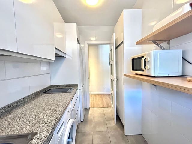 2 slaapkamer Flat te koop in Centro Historico, Málaga stad - € 255.000 (Ref: 9347654)