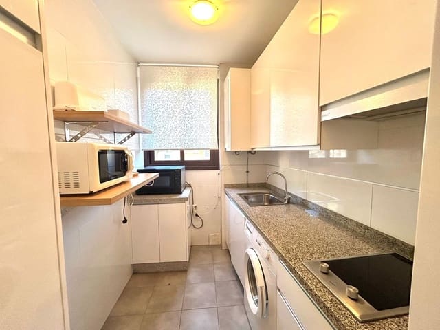 2 slaapkamer Flat te koop in Centro Historico, Málaga stad - € 255.000 (Ref: 9347654)