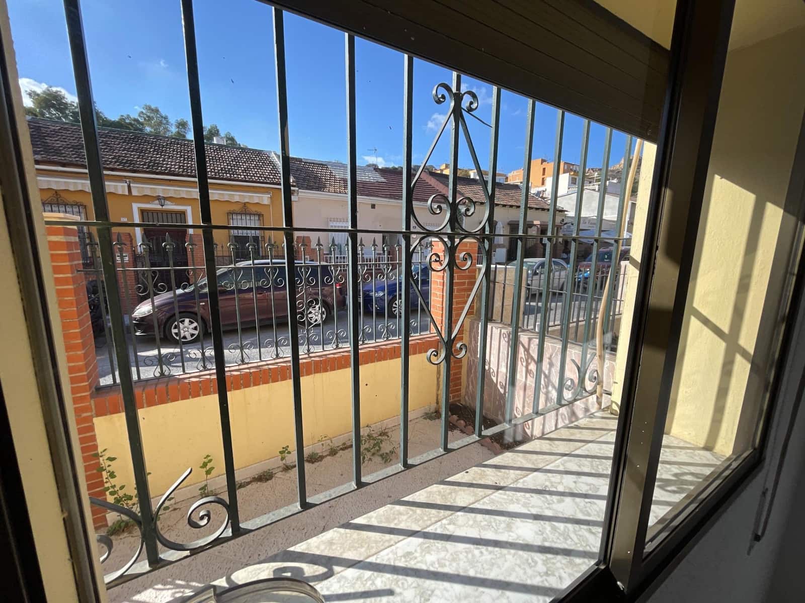 6 bedroom Townhouse for sale in Malaga city with garage - € 690,000 (Ref: 9347662)