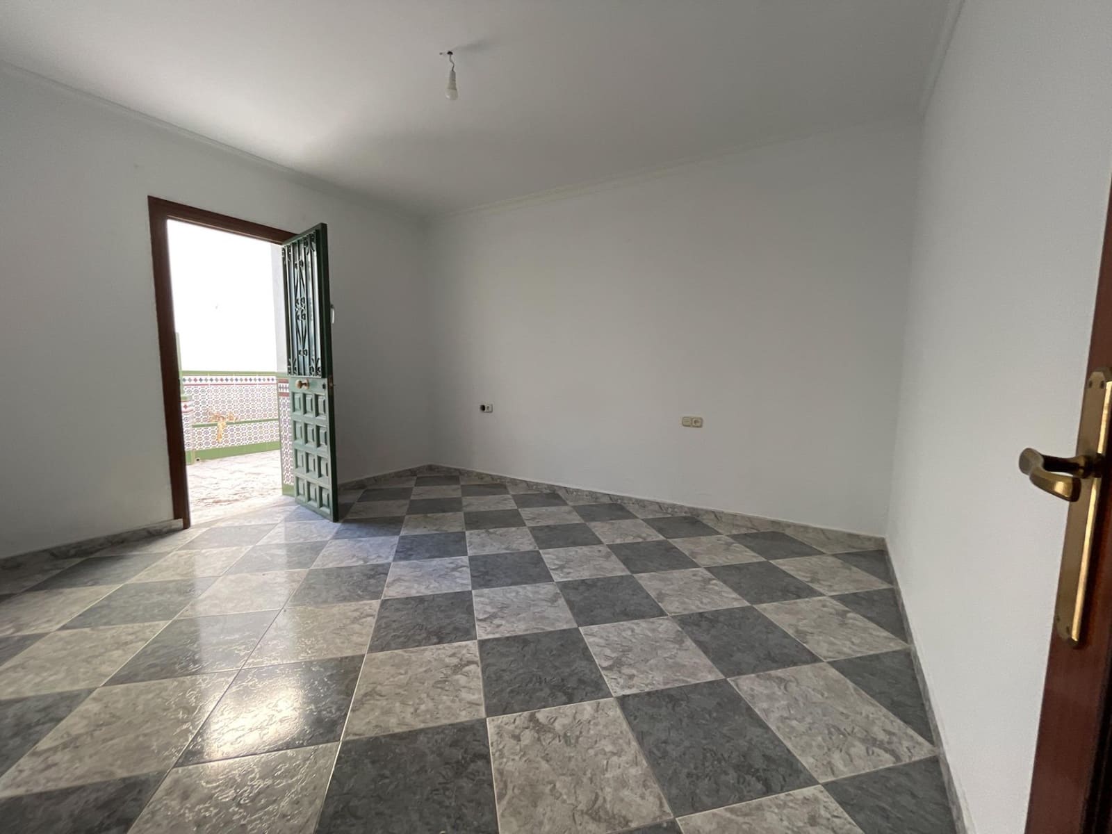 Casa de 6 habitaciones en Málaga ciudad en venta con garaje - 690.000 € (Ref: 9347662)