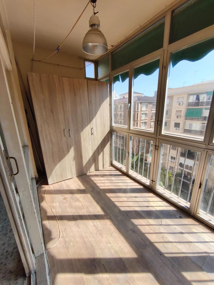 3 soveværelse Lejlighed til salg i Malaga by - € 380.000 (Ref: 9362549)