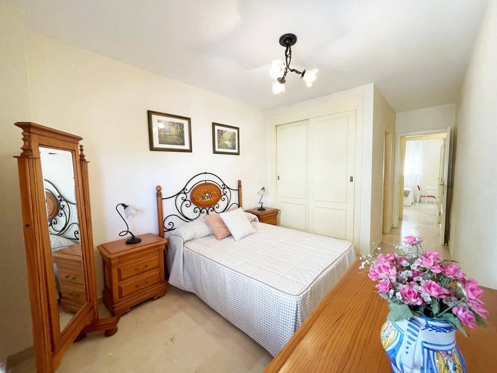 3 bedroom Apartment for sale in Nerja with garage - € 400,000 (Ref: 9367405)