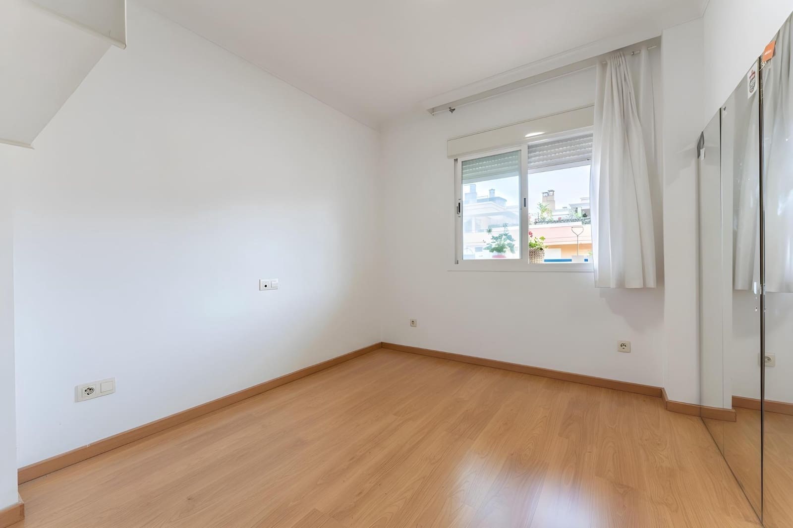 3 soverom Leilighet til salgs i Malaga by med svømmebasseng garasje - € 675 000 (Ref: 9374704)