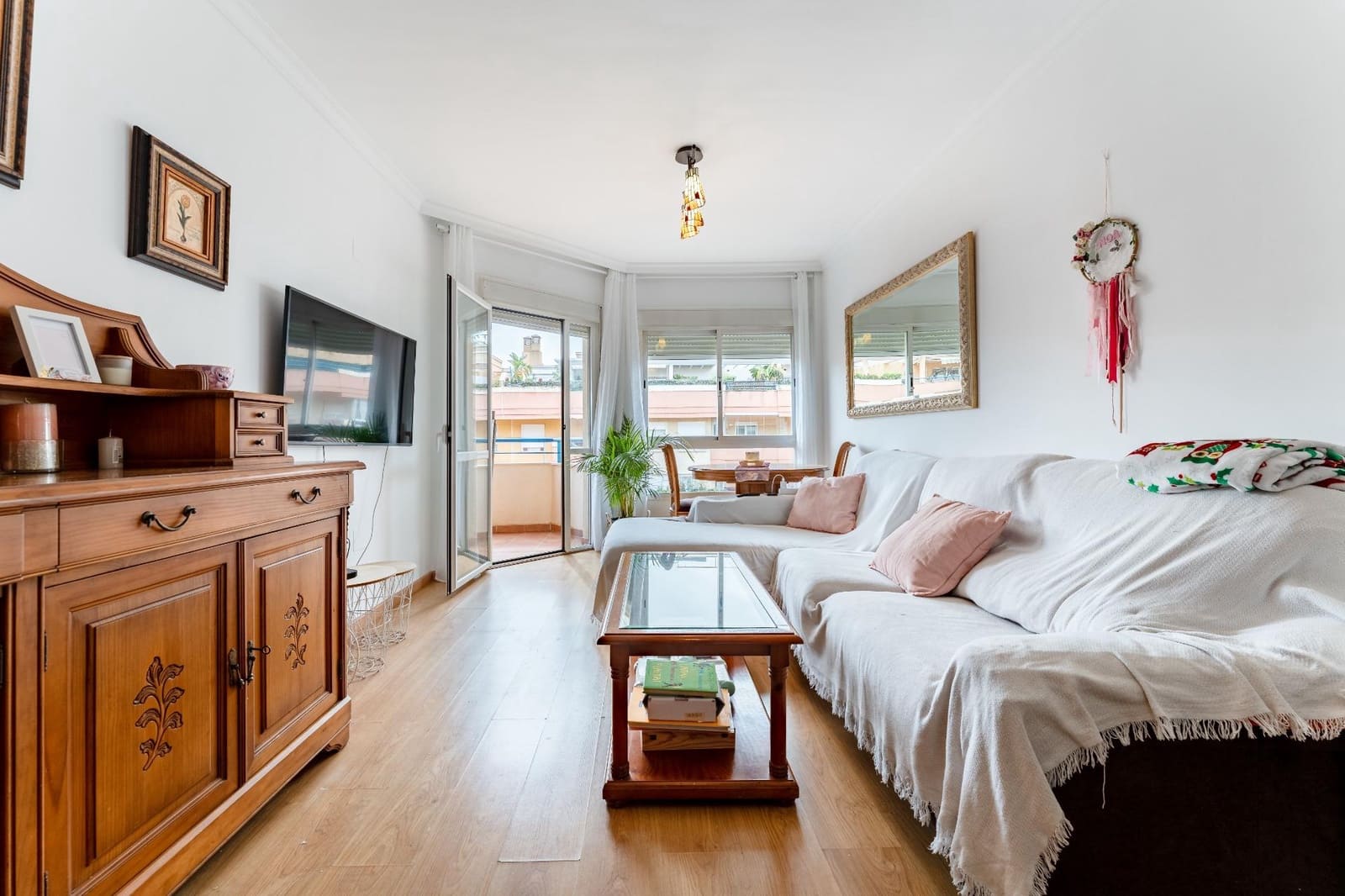 3 soverom Leilighet til salgs i Malaga by med svømmebasseng garasje - € 675 000 (Ref: 9374704)