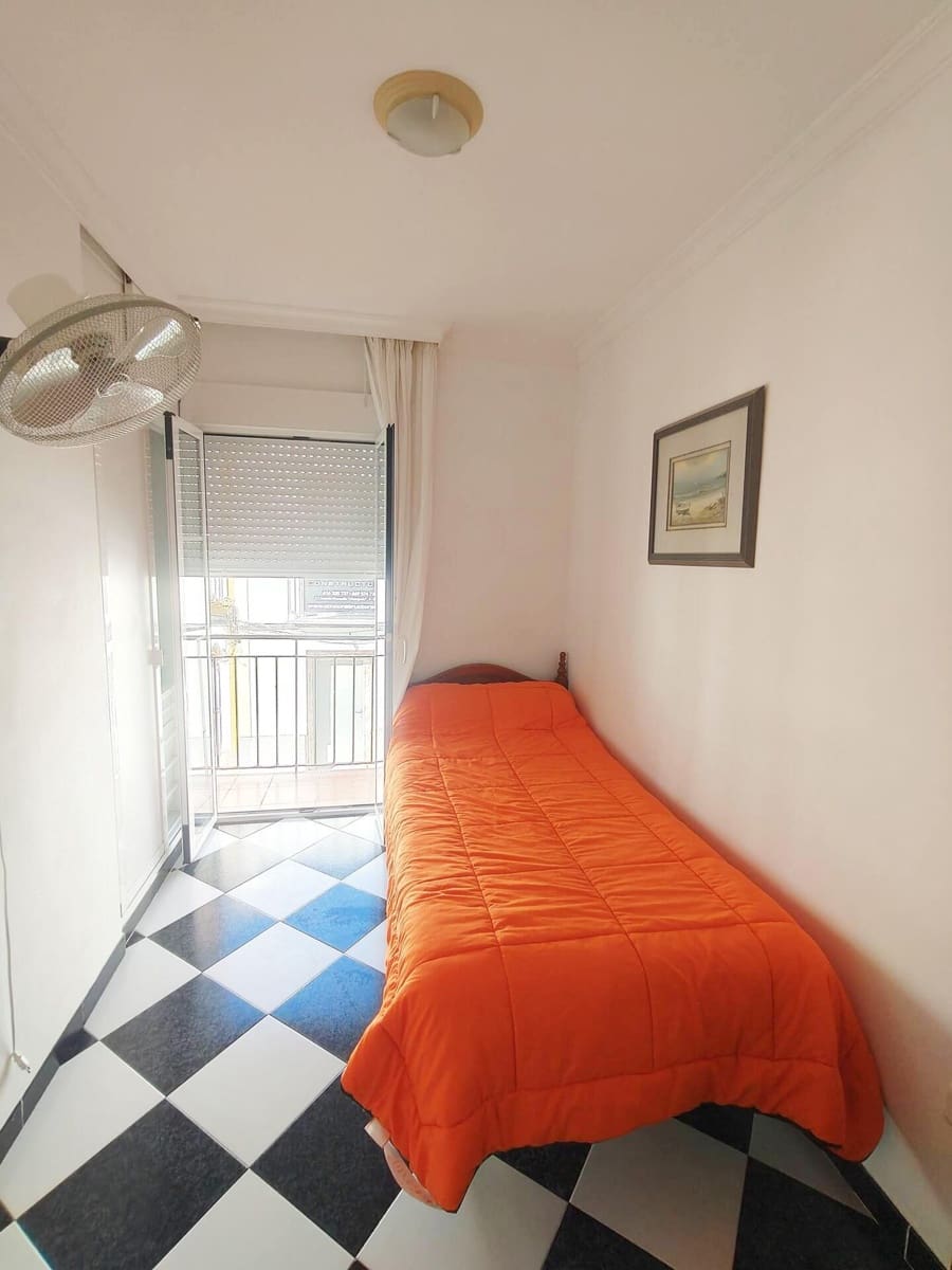 3 slaapkamer Penthouse te koop in Nerja - € 1.500.000 (Ref: 9375249)