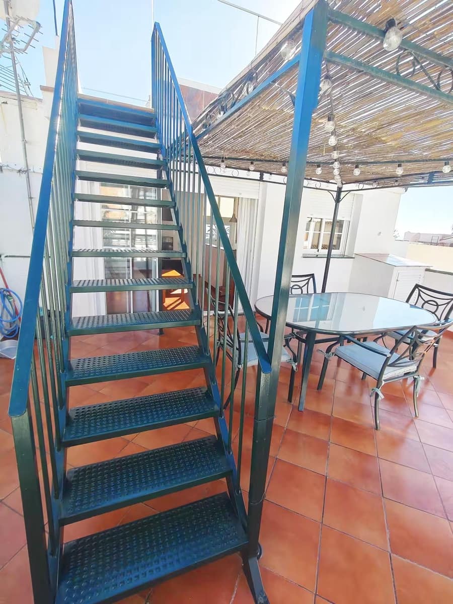 3 slaapkamer Penthouse te koop in Nerja - € 1.500.000 (Ref: 9375249)