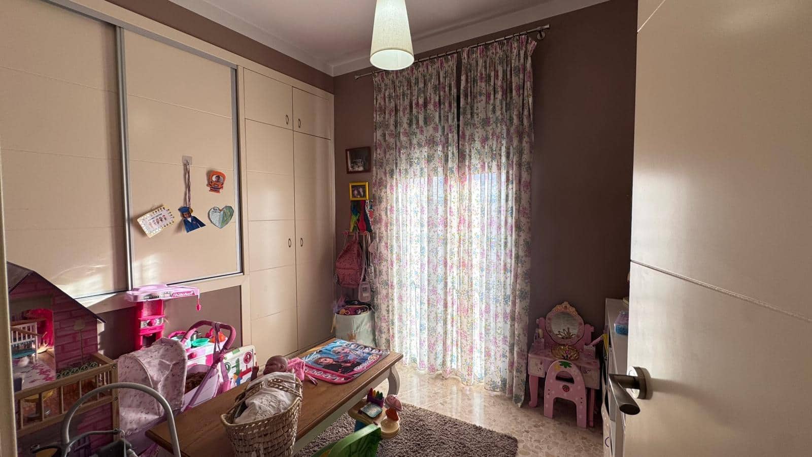 7 soverom Rekkehus til salgs i Colmenar - € 189 000 (Ref: 9398693)