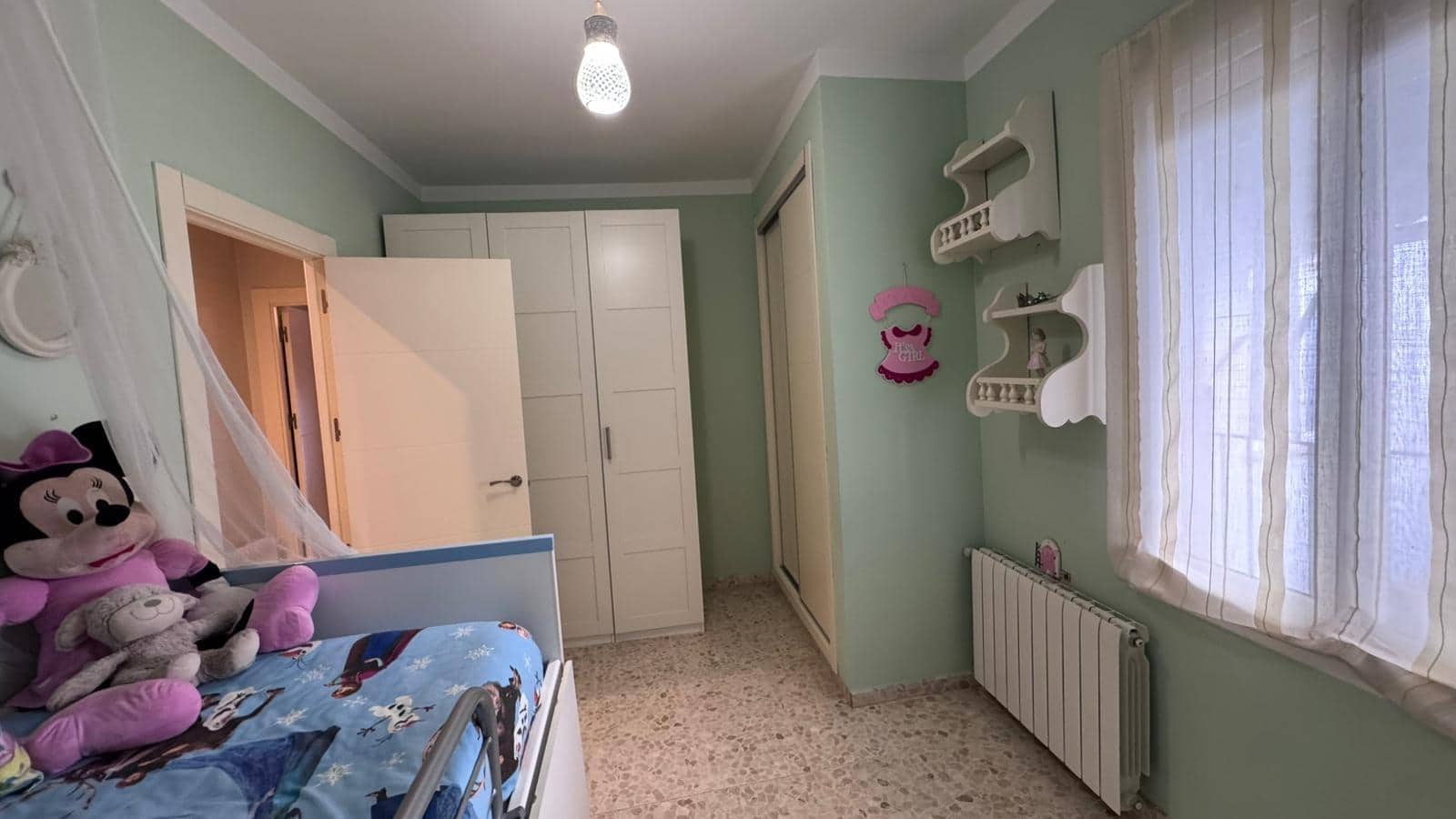 7 soverom Rekkehus til salgs i Colmenar - € 189 000 (Ref: 9398693)