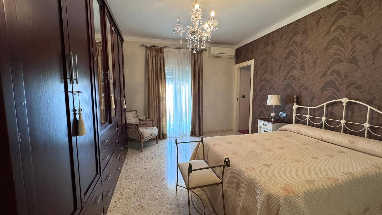 7 soverom Rekkehus til salgs i Colmenar - € 189 000 (Ref: 9398693)