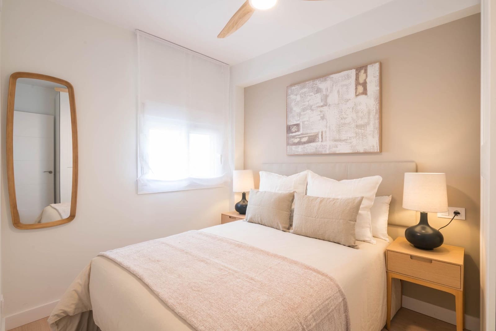 2 bedroom Flat for rent in Malaga city - € 1,250 (Ref: 9403573)