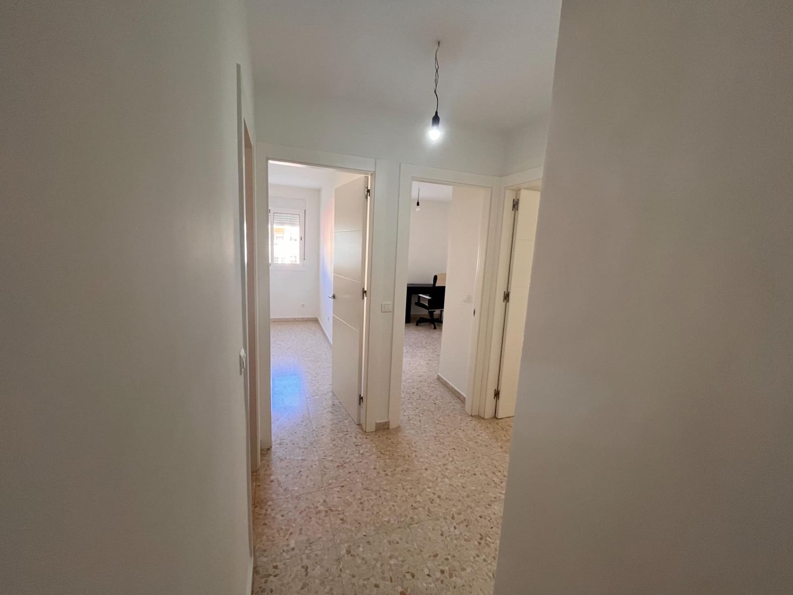 3 soveværelse Lejlighed til salg i Malaga by med garage - € 430.000 (Ref: 9416061)