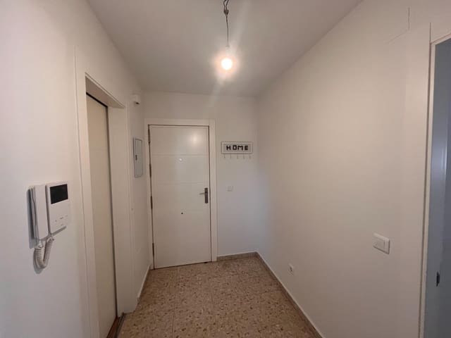 3 soveværelse Lejlighed til salg i Málaga by med garage - € 430.000 (Ref: 9416061)