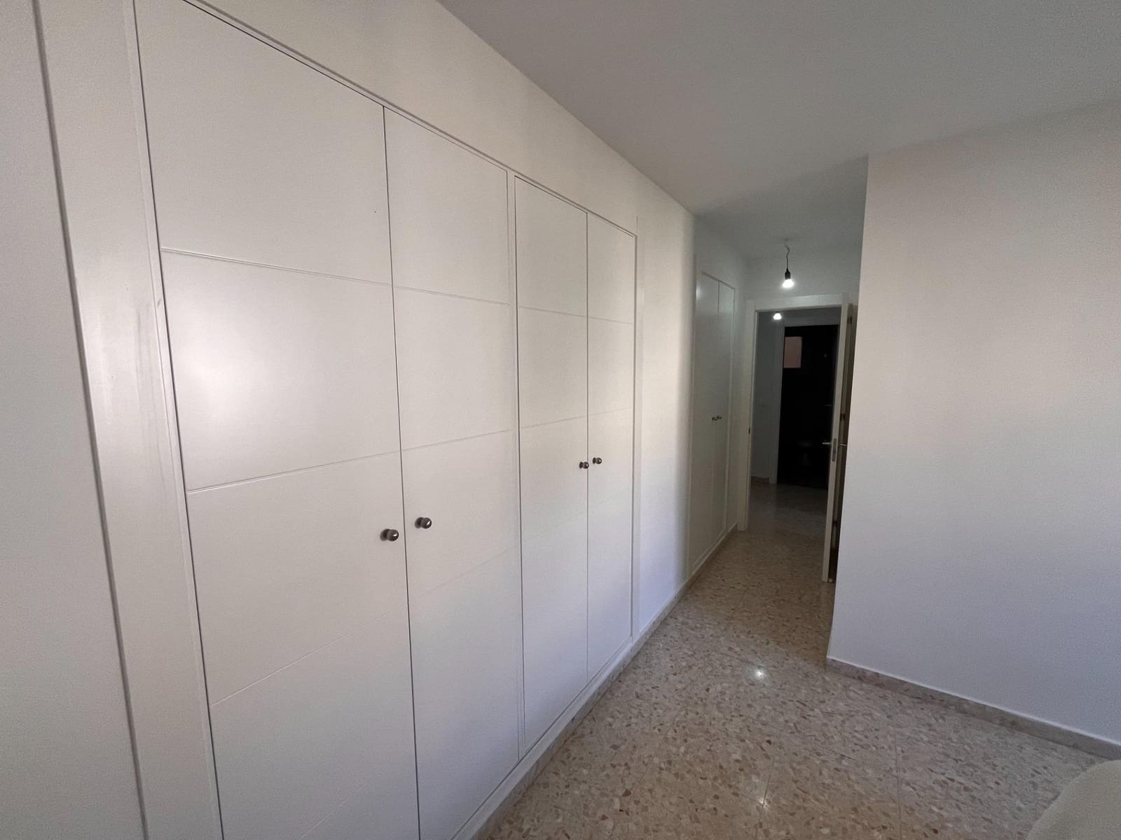 3 soveværelse Lejlighed til salg i Malaga by med garage - € 430.000 (Ref: 9416061)