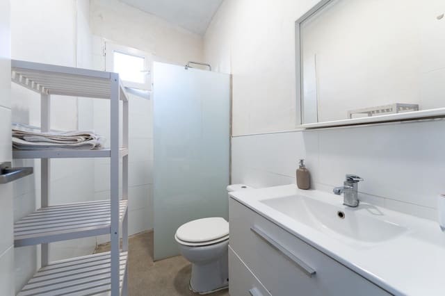 3 makuuhuone Omakotitalo myytävänä paikassa Puerto de la Torre, Málaga kaupunki - 337 000 € (Ref: 9420023)