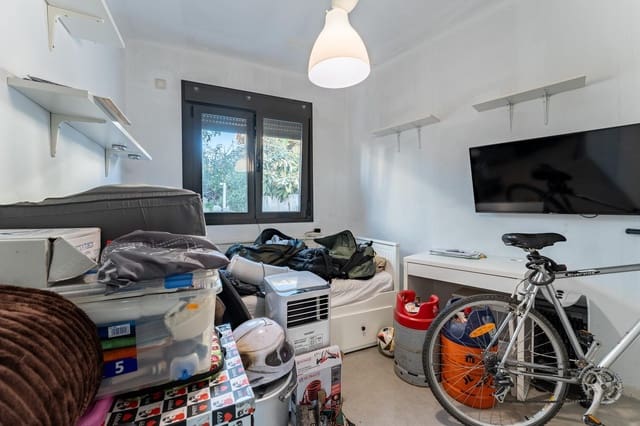 3 makuuhuone Omakotitalo myytävänä paikassa Puerto de la Torre, Málaga kaupunki - 337 000 € (Ref: 9420023)