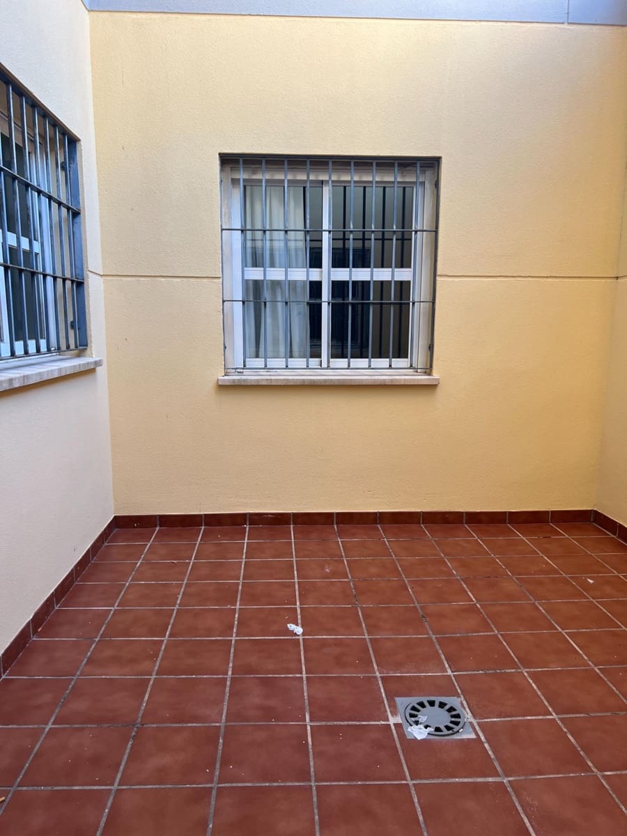 2 soveværelse Kontor til salg i Benalmadena med garage - € 225.000 (Ref: 9427454)