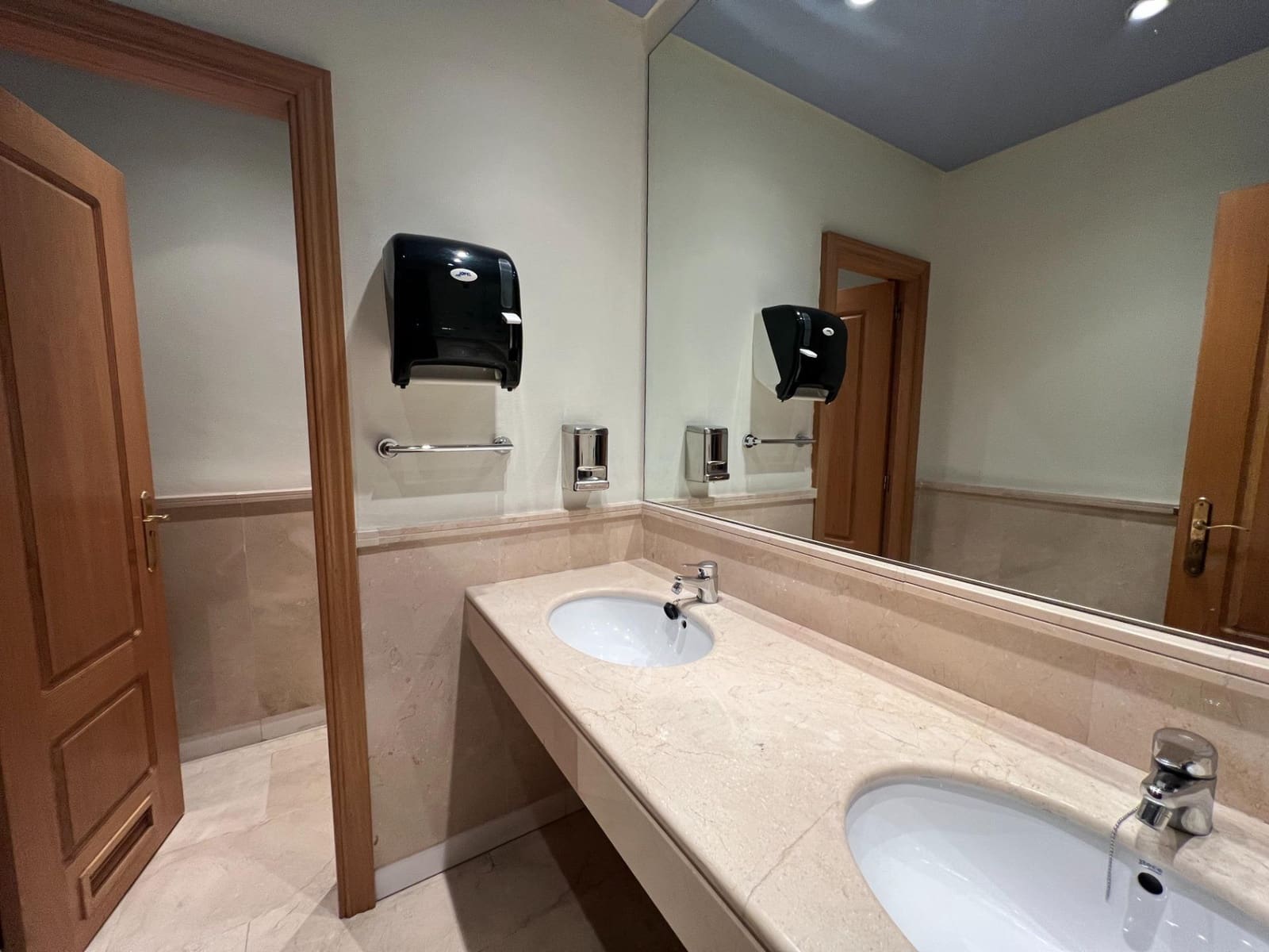 2 soveværelse Kontor til salg i Benalmadena med garage - € 225.000 (Ref: 9427454)