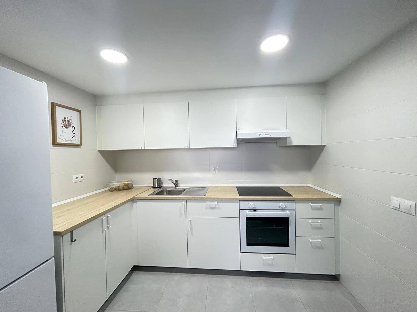 3 soveværelse Villa til leje i Malaga by med garage - € 1.300 (Ref: 9446630)