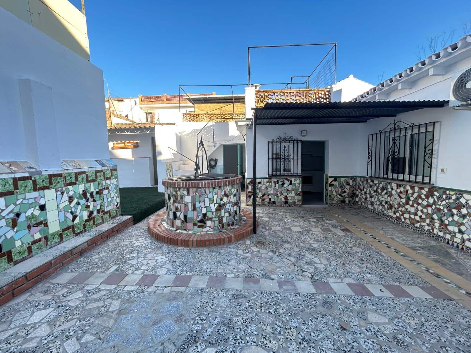 3 soveværelse Villa til leje i Malaga by med garage - € 1.300 (Ref: 9446630)