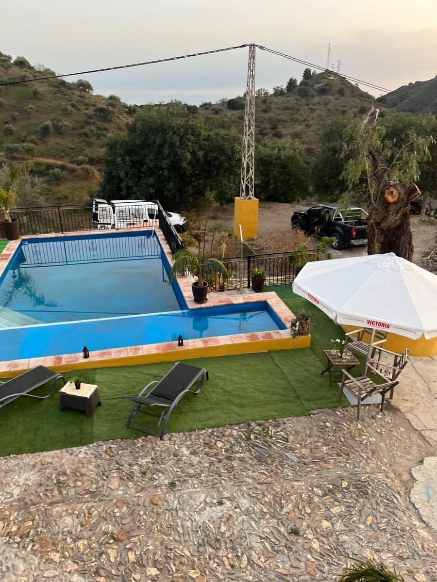 11 sovrum Finca/Hus på landet till salu i Malaga stad med pool - 1 200 000 € (Ref: 9452315)