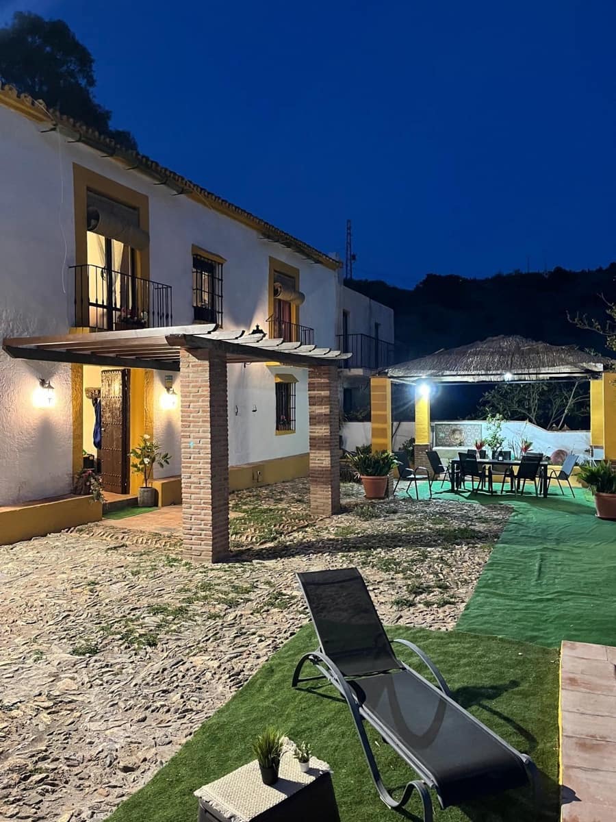 11 sovrum Finca/Hus på landet till salu i Malaga stad med pool - 1 200 000 € (Ref: 9452315)