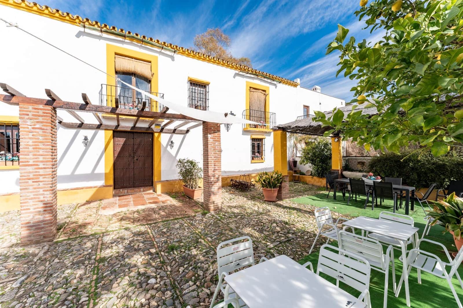 11 bedroom Finca/Country House for sale in Malaga city with pool - € 1,200,000 (Ref: 9452315)