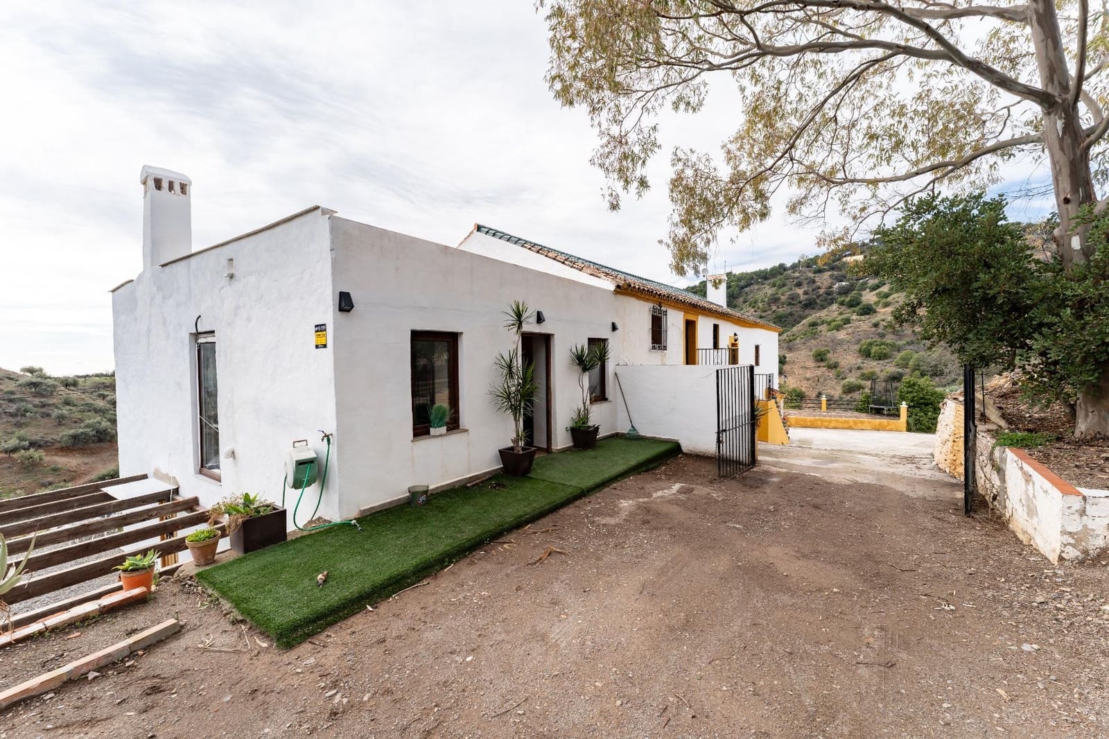 11 bedroom Finca/Country House for sale in Malaga city with pool - € 1,200,000 (Ref: 9452315)