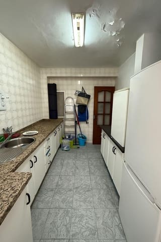 3 makuuhuone Asunto myytävänä paikassa Carretera de Cadiz, Málaga kaupunki - 195 000 € (Ref: 9456520)