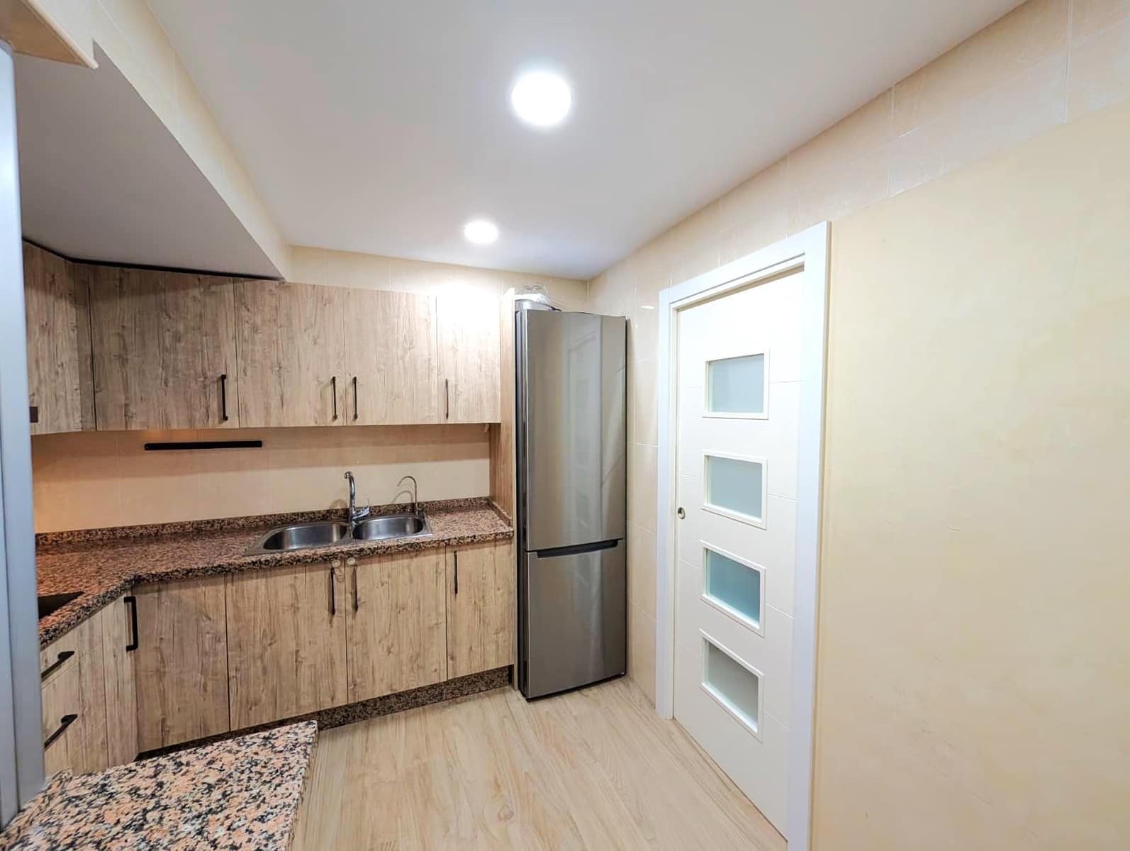 2 soveværelse Lejlighed til salg i Malaga by - € 290.000 (Ref: 9465709)