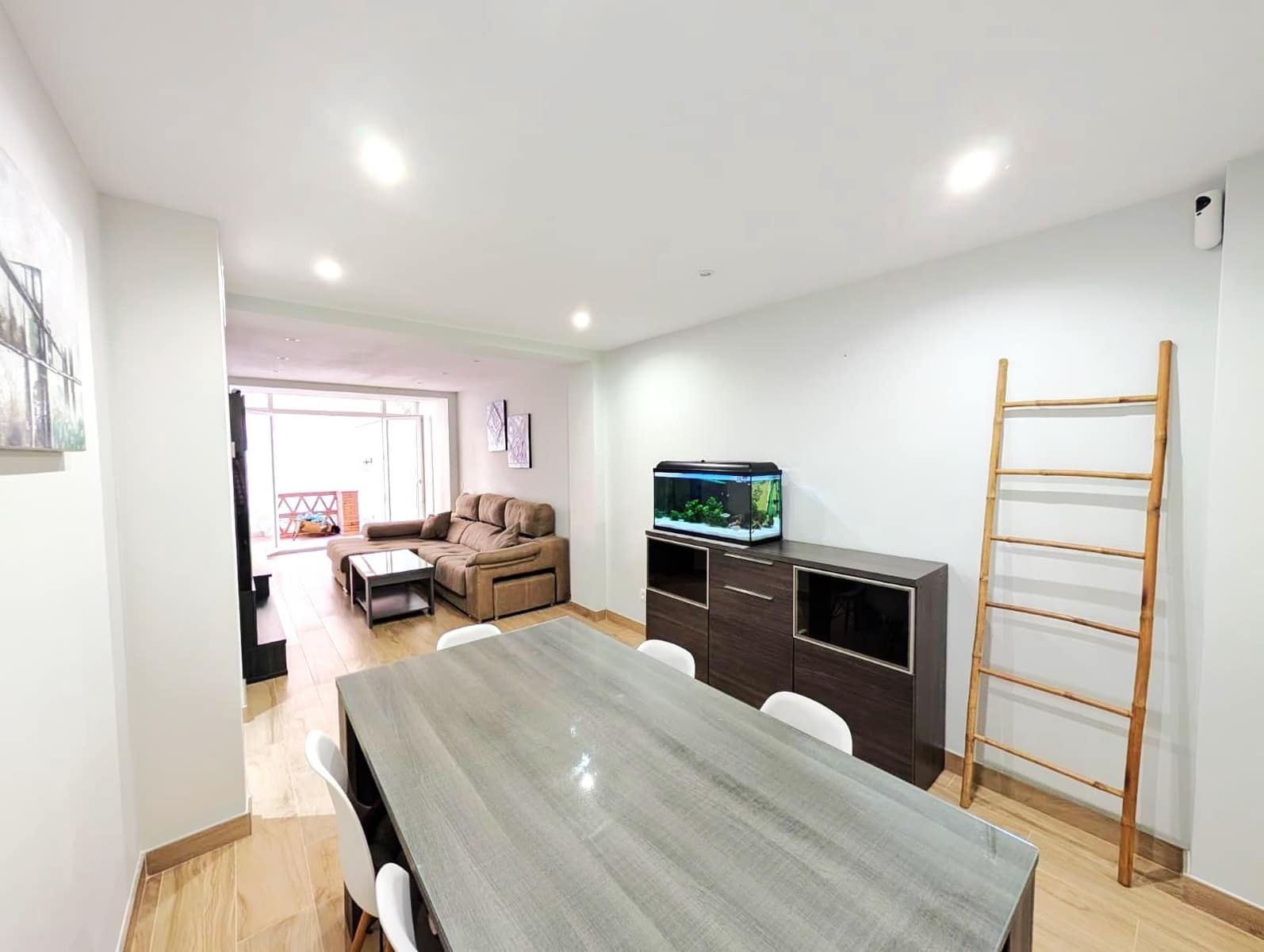 2 soveværelse Lejlighed til salg i Malaga by - € 290.000 (Ref: 9465709)